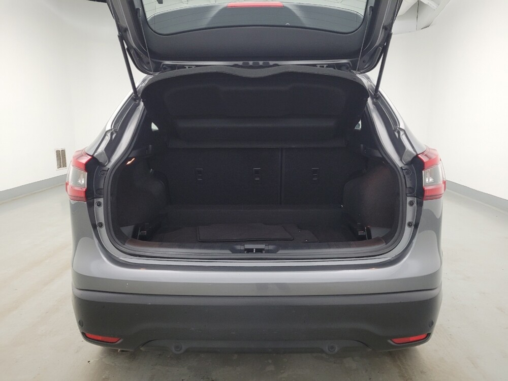 2020 Nissan Rogue Sport in Maple Heights, OH 44137 - 18130019 29