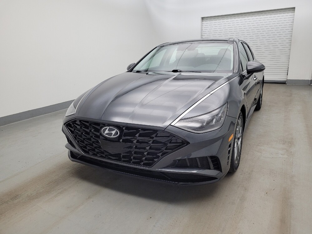 2023 Hyundai Sonata in Maple Heights, OH 44137 - 18130020 15