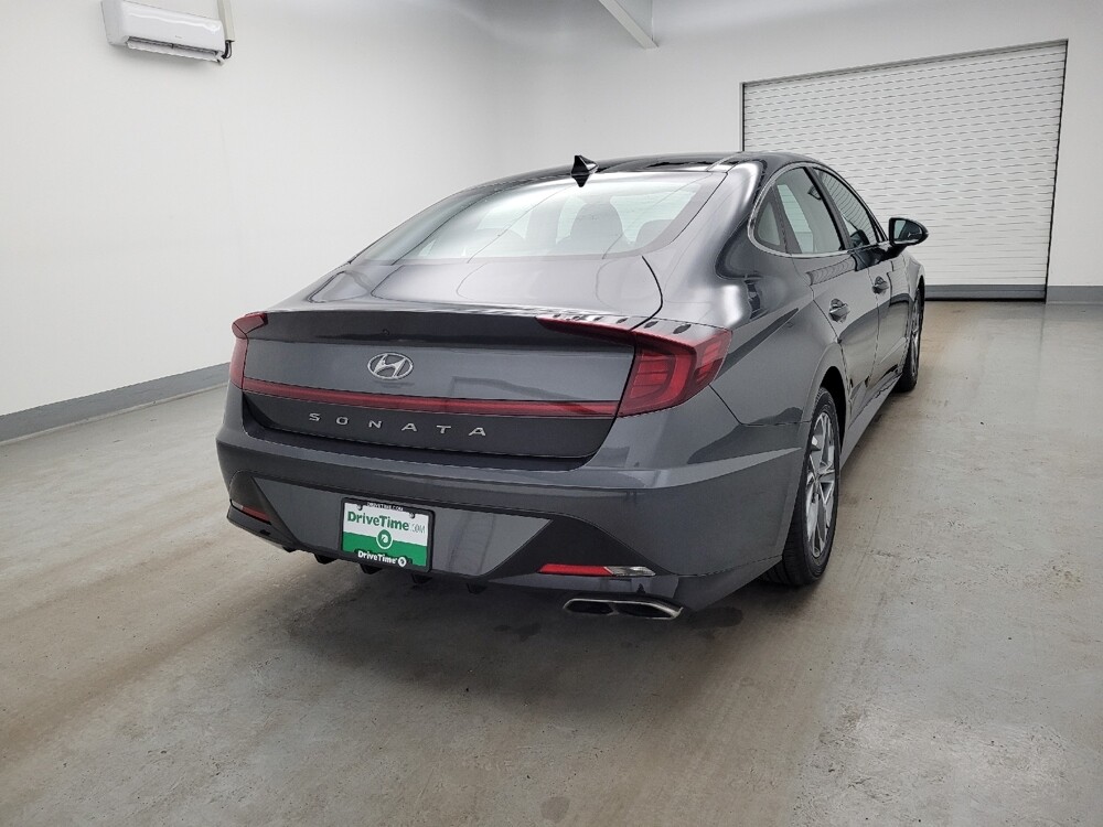 2023 Hyundai Sonata in Maple Heights, OH 44137 - 18130020 7