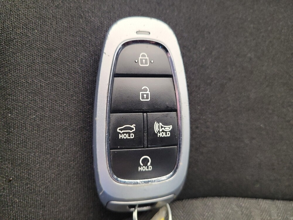 2023 Hyundai Sonata in Maple Heights, OH 44137 - 18130020 32