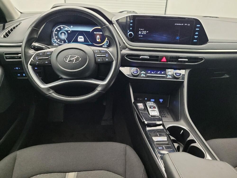 2023 Hyundai Sonata in Maple Heights, OH 44137 - 18130020 22