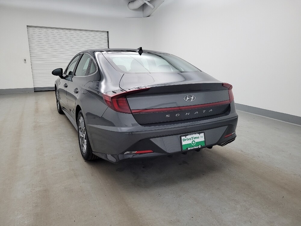 2023 Hyundai Sonata in Maple Heights, OH 44137 - 18130020 6
