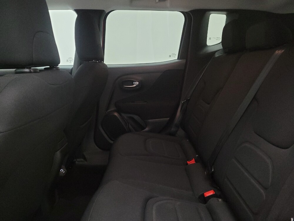 2021 Jeep Renegade in Maple Heights, OH 44137 - 18130022 18