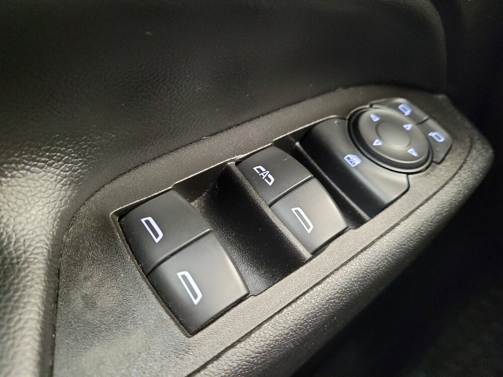 2021 Chevrolet Equinox in Maple Heights, OH 44137 - 18130024 27