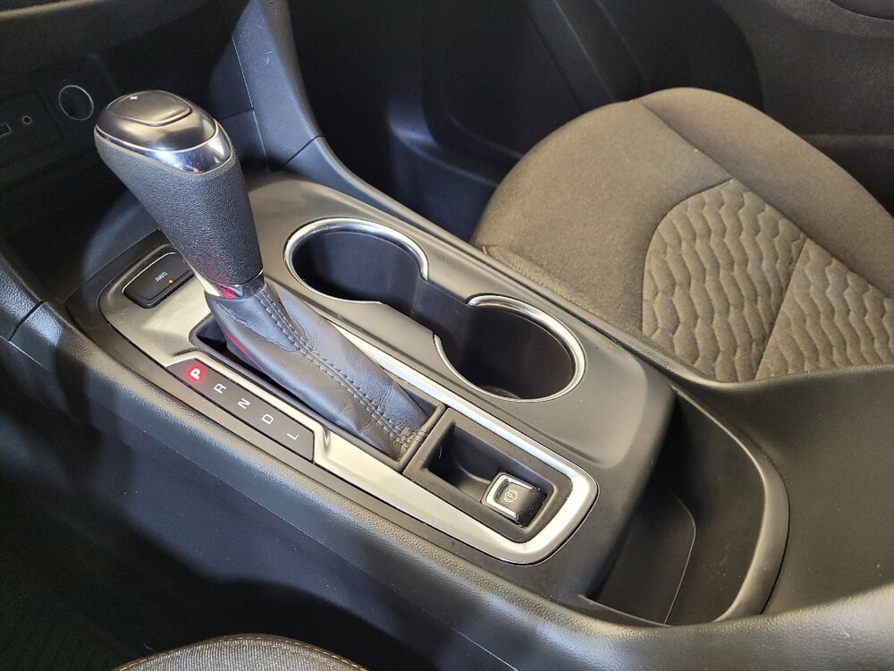 2021 Chevrolet Equinox in Maple Heights, OH 44137 - 18130024 26