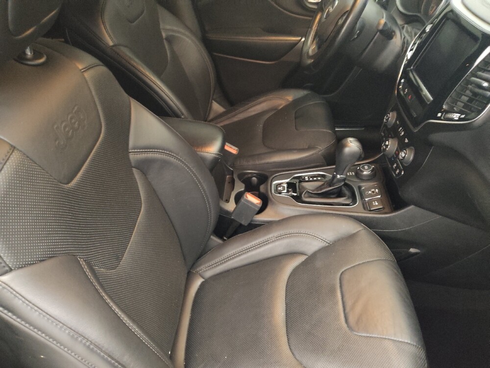 2020 Jeep Cherokee in Macon, GA 31210 - 18130026 21