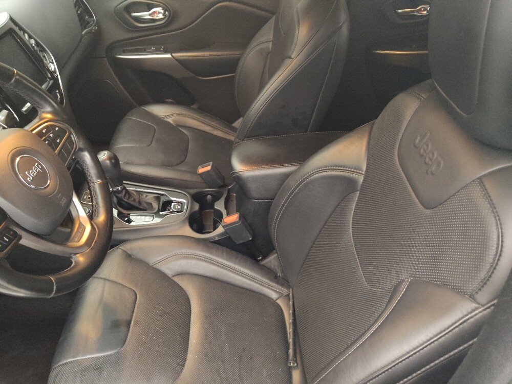 2020 Jeep Cherokee in Macon, GA 31210 - 18130026 17