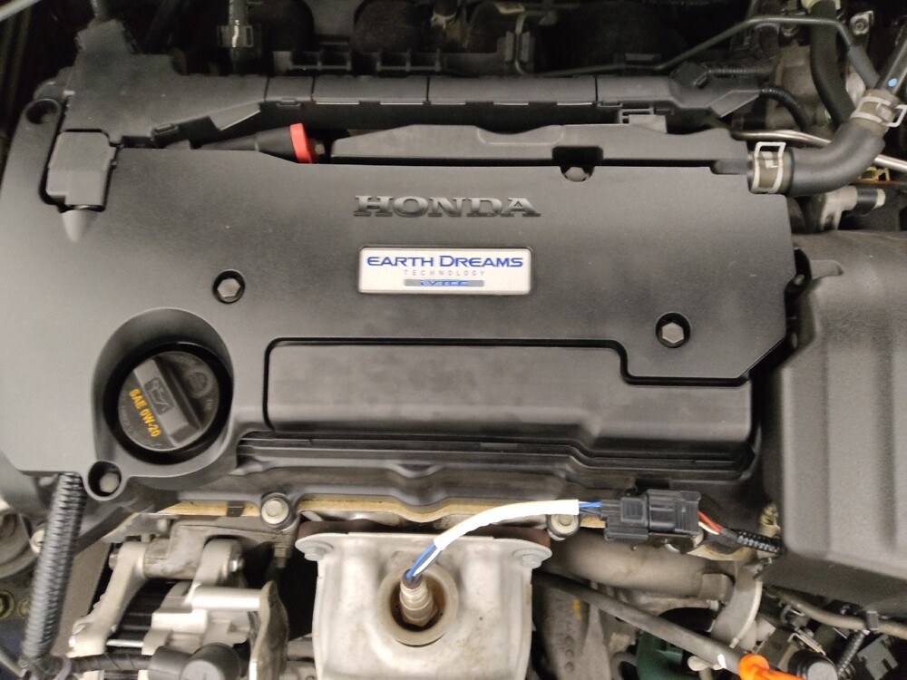 2017 Honda Accord in Topeka, KS 66611 - 18130029 30