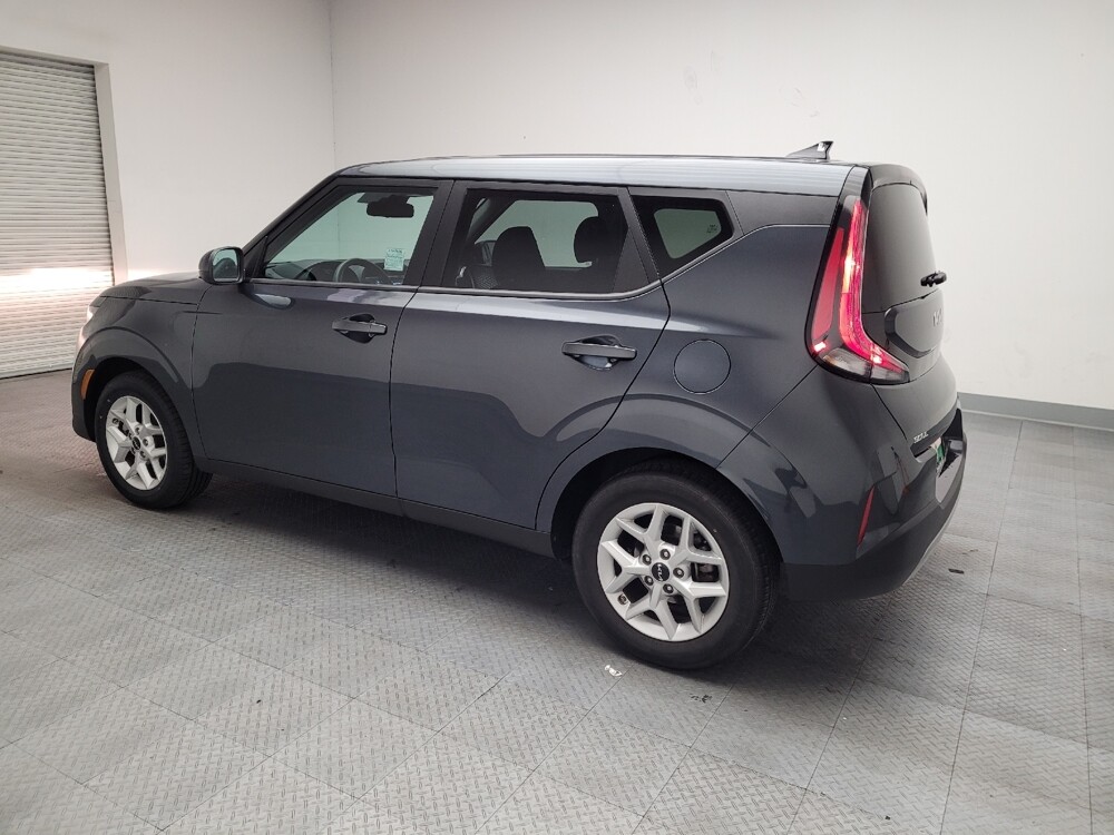 2024 Kia Soul in Downey, CA 90241 - 18130033 3