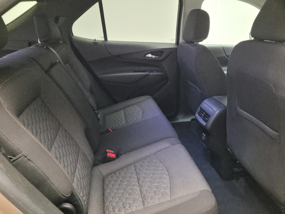 2019 Chevrolet Equinox in Downey, CA 90241 - 18130034 19