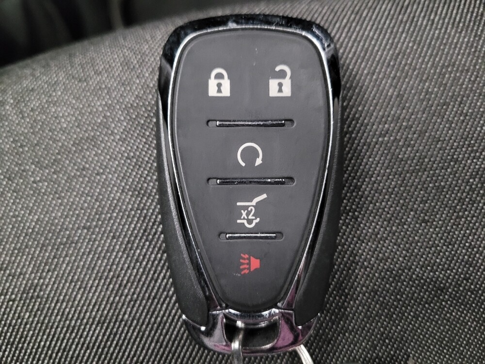 2019 Chevrolet Equinox in Downey, CA 90241 - 18130034 32