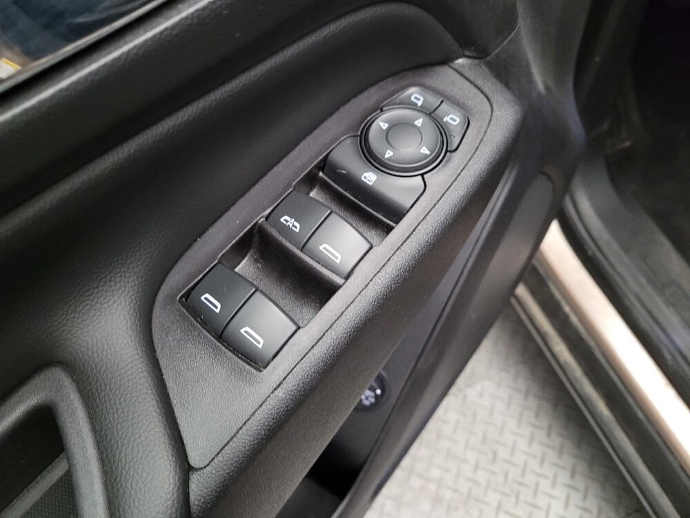 2019 Chevrolet Equinox in Downey, CA 90241 - 18130034 27