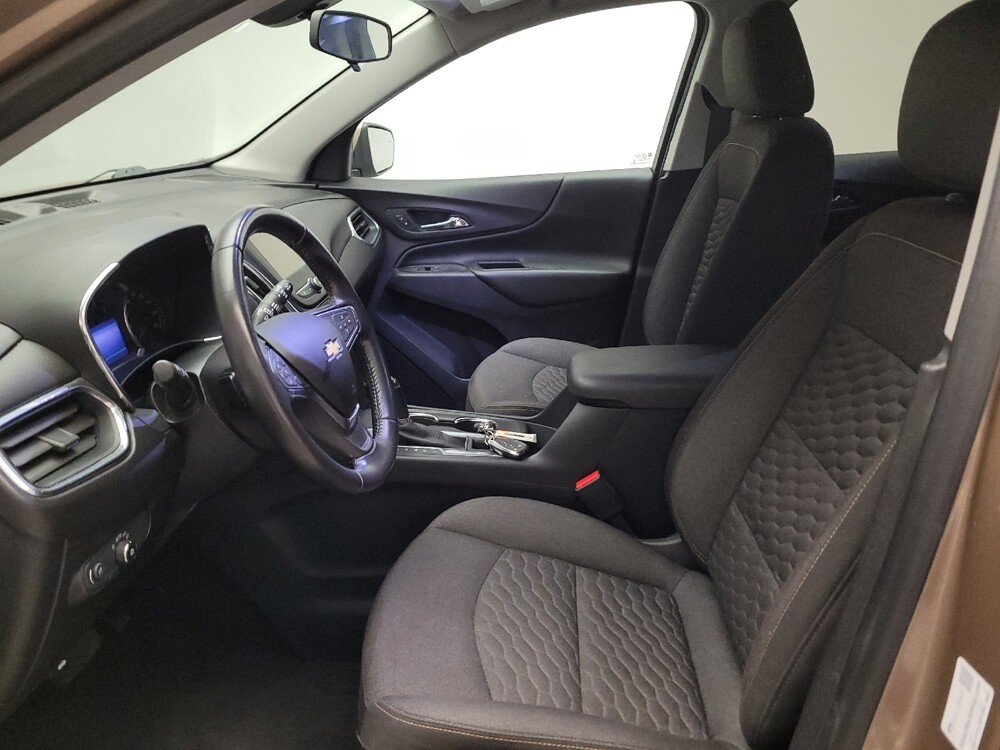 2019 Chevrolet Equinox in Downey, CA 90241 - 18130034 17