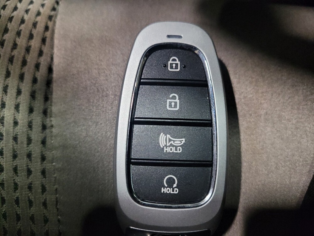 2022 Hyundai Santa Fe in Williamstown, NJ 8094 - 18130039 32