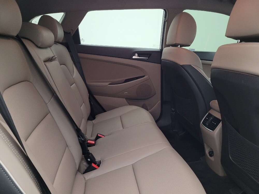 2021 Hyundai Tucson in Columbus, OH 43228 - 18130041 19