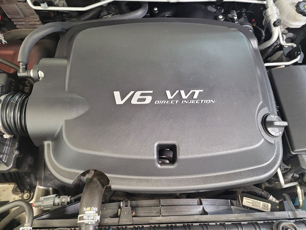 2019 GMC Canyon in Columbus, OH 43228 - 18130042 30