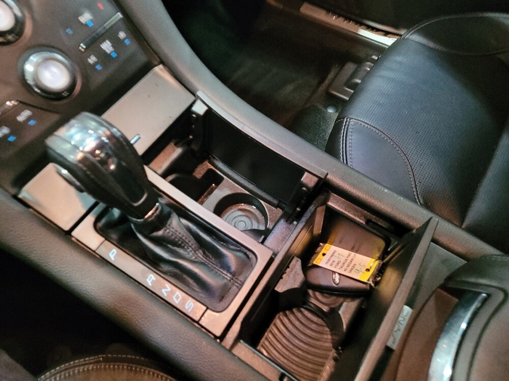 2016 Ford Taurus in Williamstown, NJ 8094 - 18130044 26