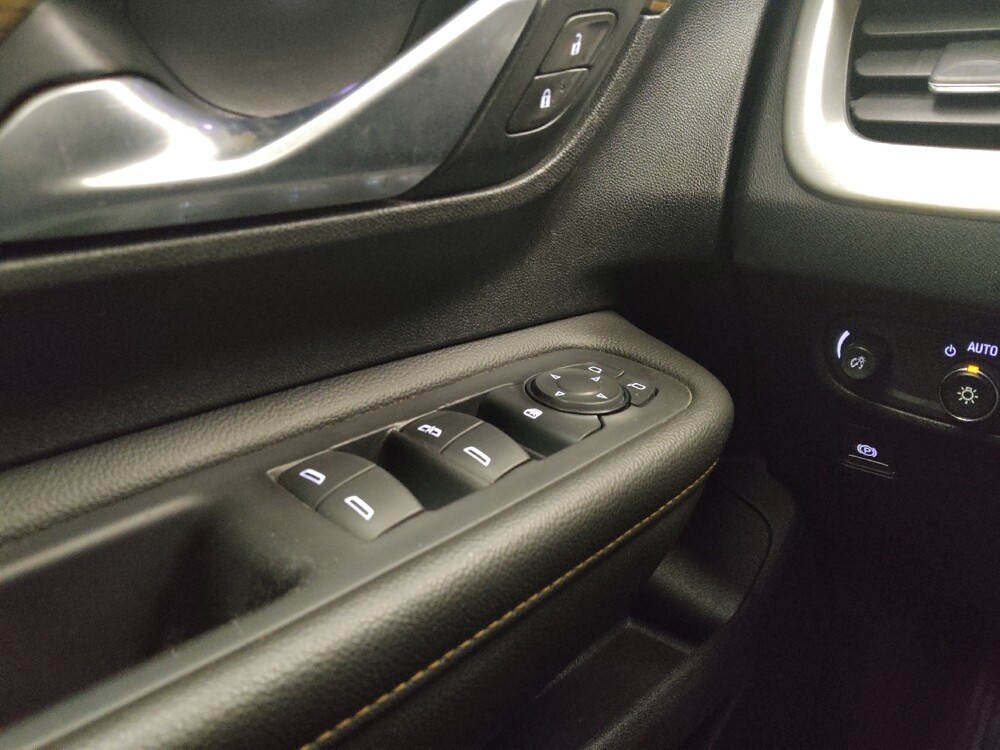 2019 GMC Terrain in Midlothian, IL 60445 - 18130045 27