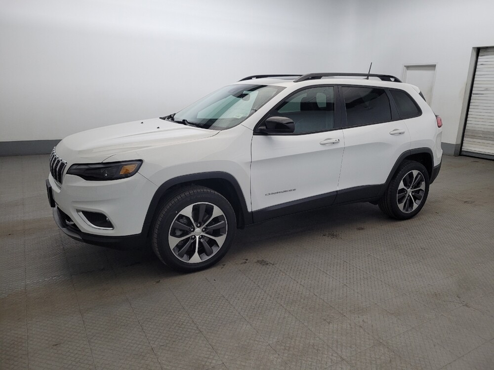2022 Jeep Cherokee in Williamstown, NJ 8094 - 18130046 2
