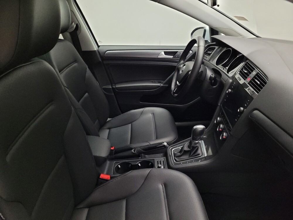 2018 Volkswagen Golf in Downey, CA 90241 - 18130048 21