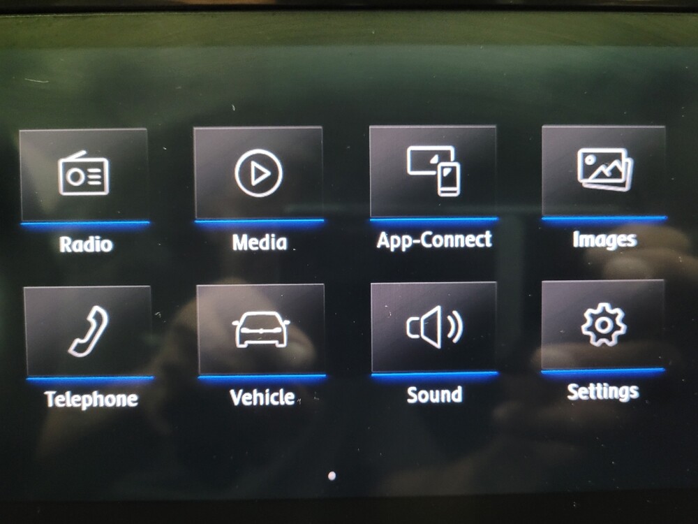 2018 Volkswagen Golf in Downey, CA 90241 - 18130048 25