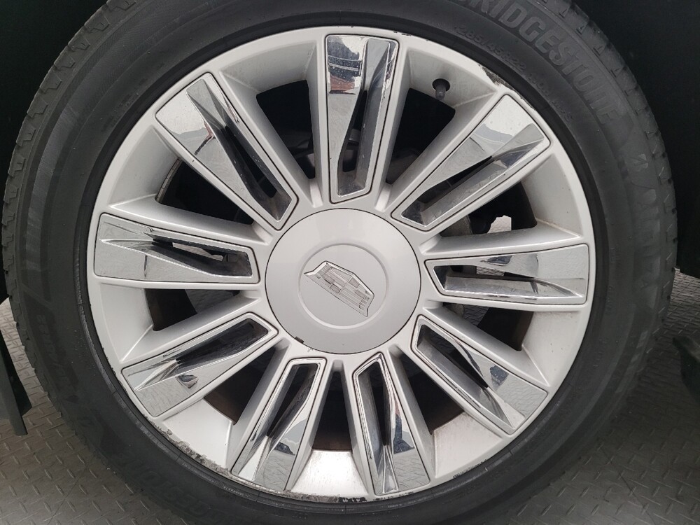 2016 Cadillac Escalade in Downey, CA 90241 - 18130049 31