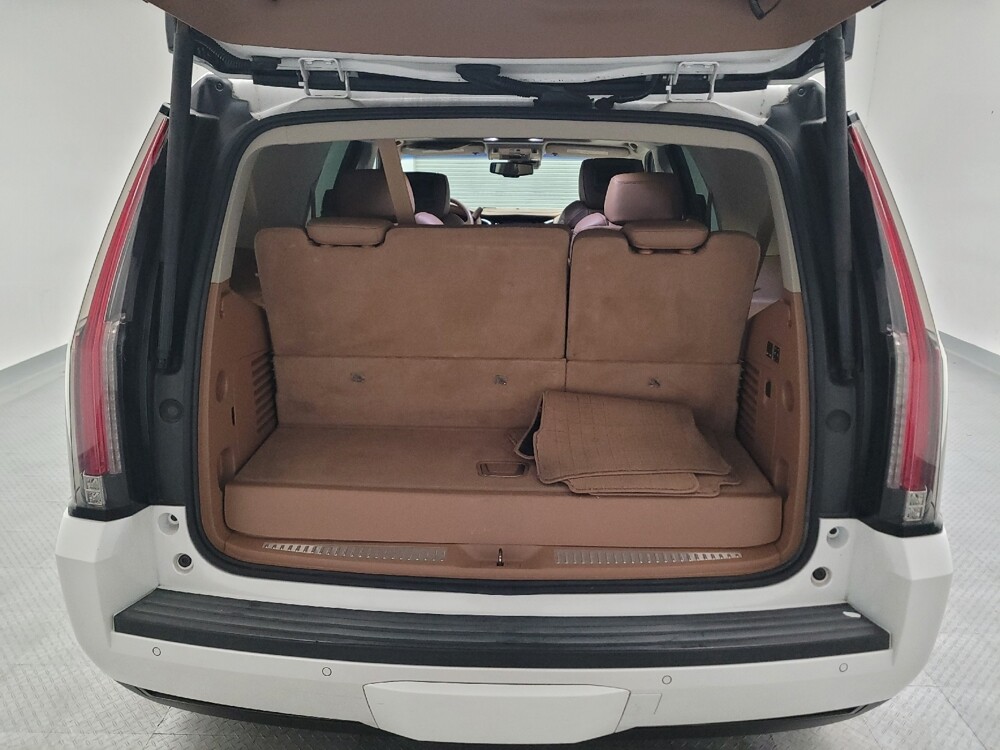 2016 Cadillac Escalade in Downey, CA 90241 - 18130049 29