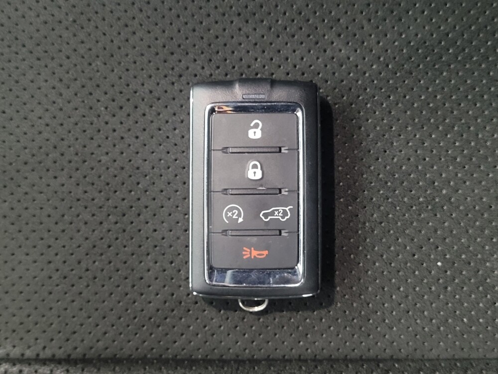 2023 Jeep Grand Cherokee in Memphis, TN 38128 - 18130055 32