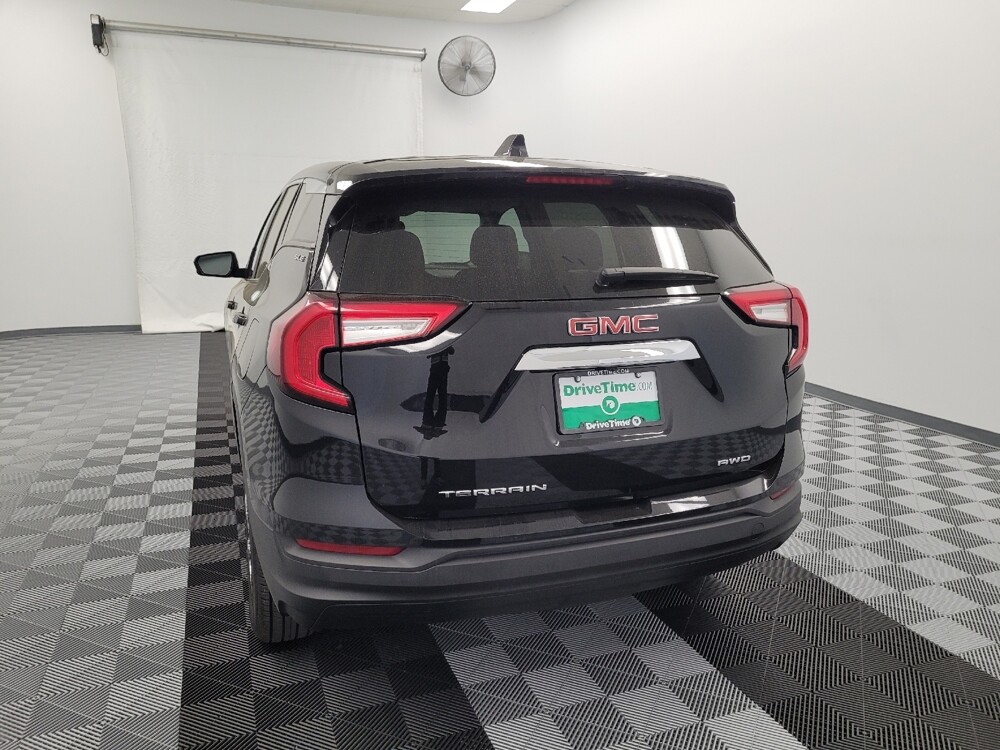 2024 GMC Terrain in Houston, TX 77060 - 18130059 6