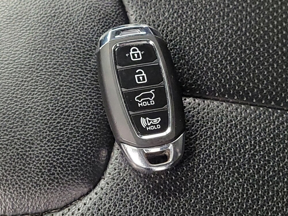 2019 Hyundai Santa Fe in Houston, TX 77060 - 18130063 32