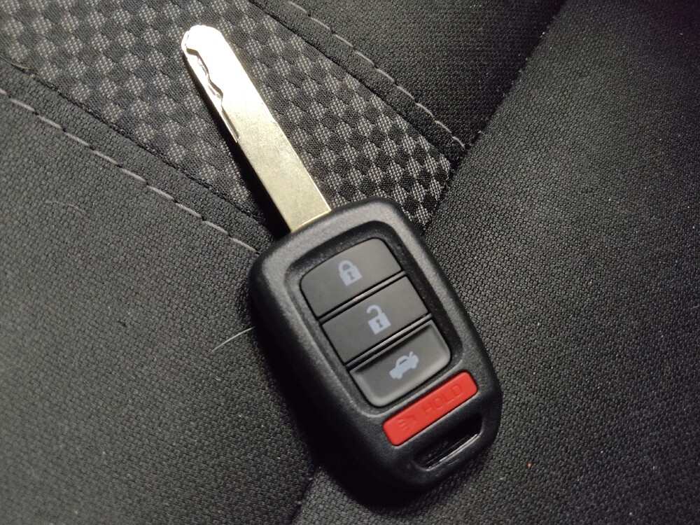 2019 Honda Civic in Mesa, AZ 85210 - 18130065 32