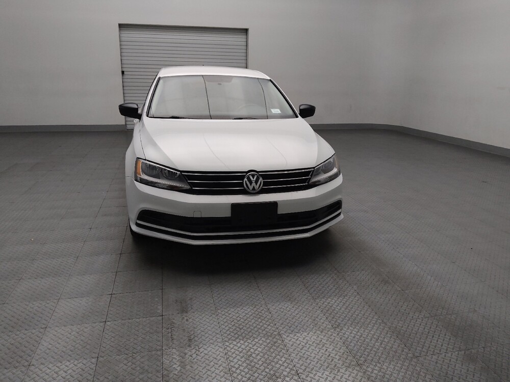 2016 Volkswagen Jetta in Tulsa, OK 74145 - 18130068 14