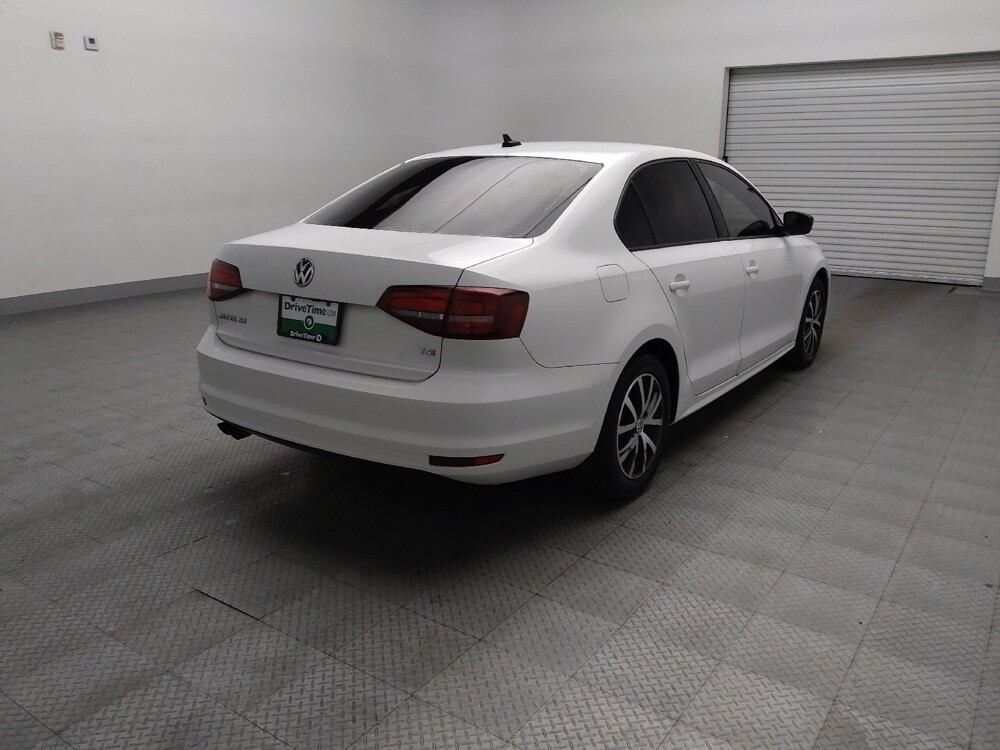 2016 Volkswagen Jetta in Tulsa, OK 74145 - 18130068 9