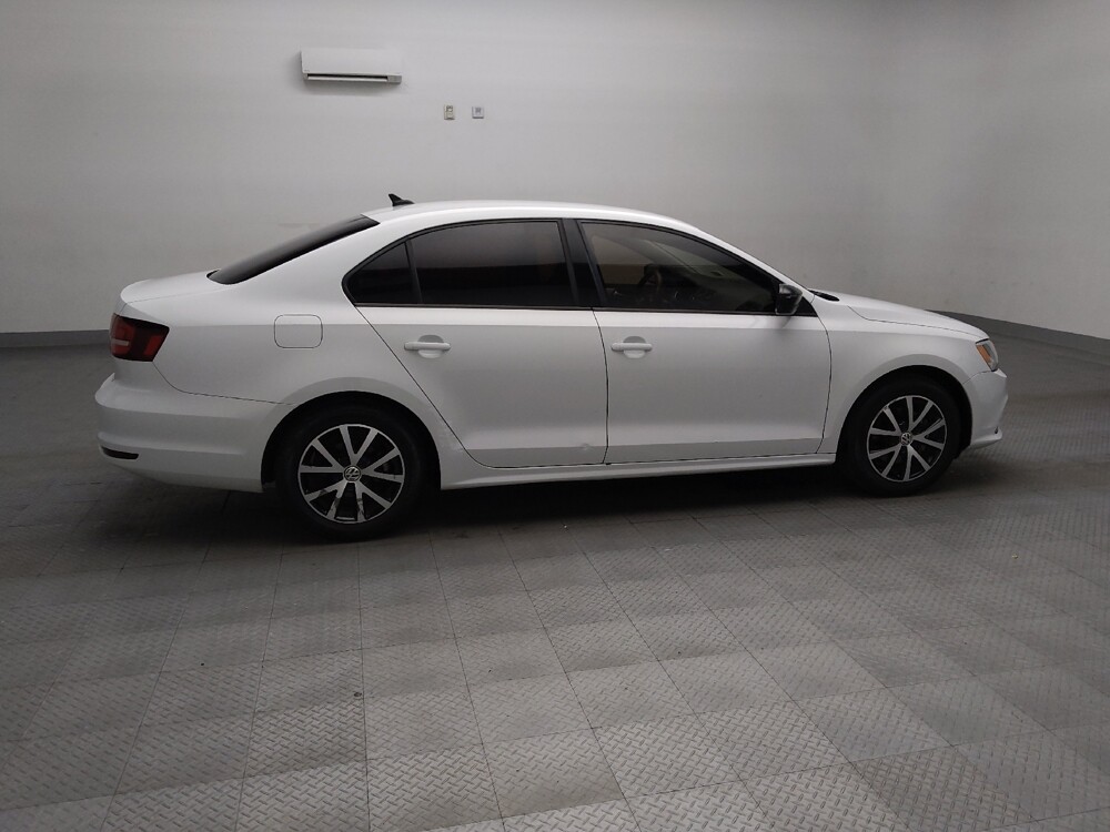 2016 Volkswagen Jetta in Tulsa, OK 74145 - 18130068 10