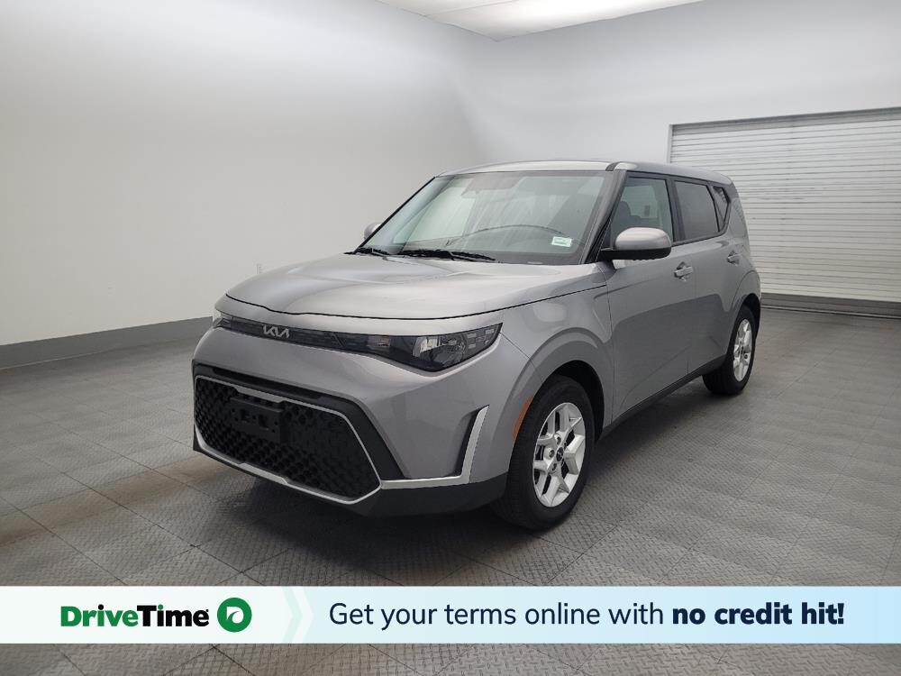 2025 Kia Soul in Glendale, AZ 85301 - 18130071