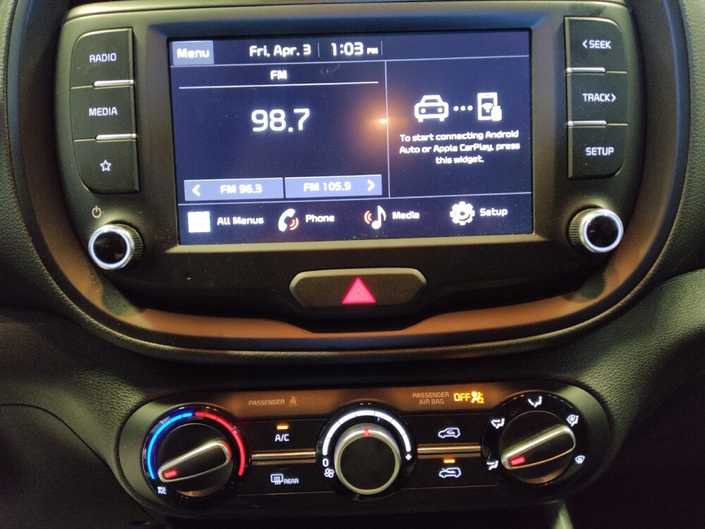 2025 Kia Soul in Glendale, AZ 85301 - 18130071 25