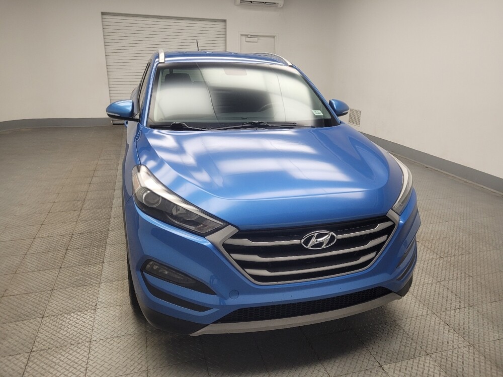 2017 Hyundai Tucson in Mishawaka, IN 46545 - 18130078 14