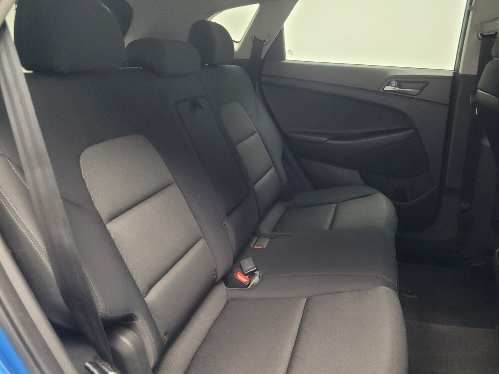 2017 Hyundai Tucson in Mishawaka, IN 46545 - 18130078 19