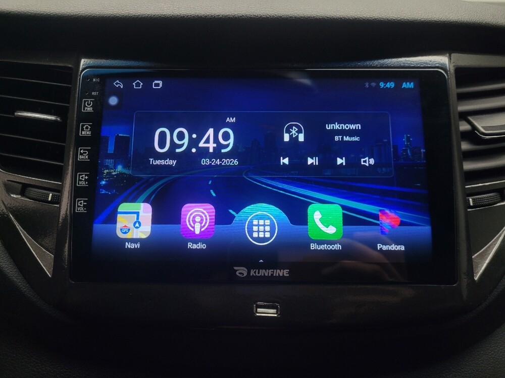 2017 Hyundai Tucson in Mishawaka, IN 46545 - 18130078 25