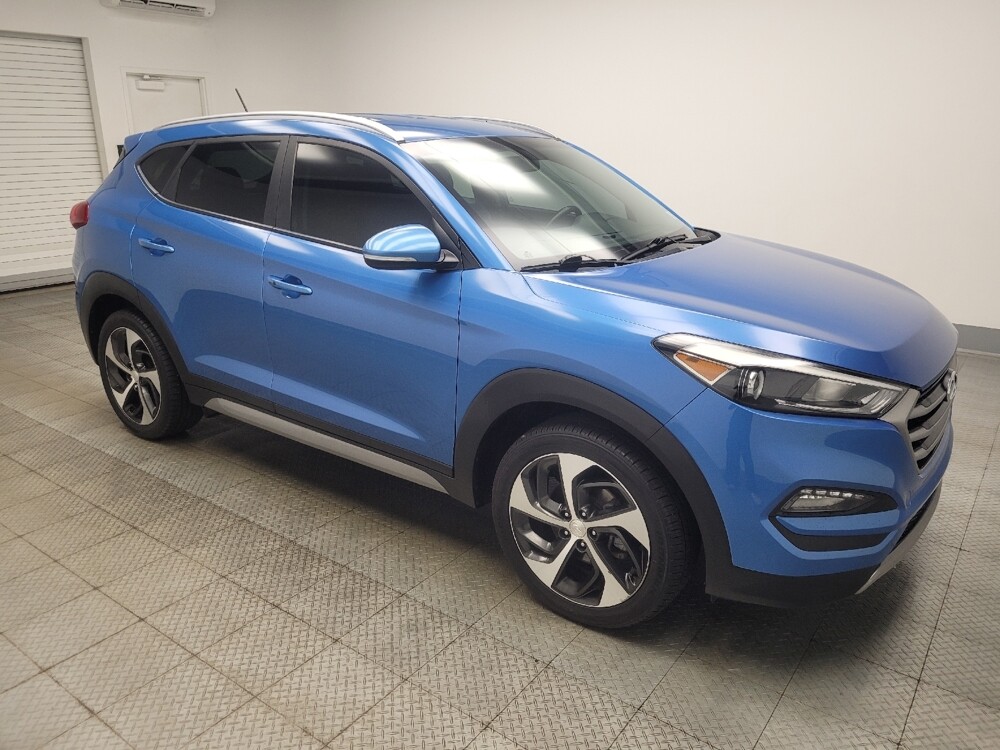 2017 Hyundai Tucson in Mishawaka, IN 46545 - 18130078 11