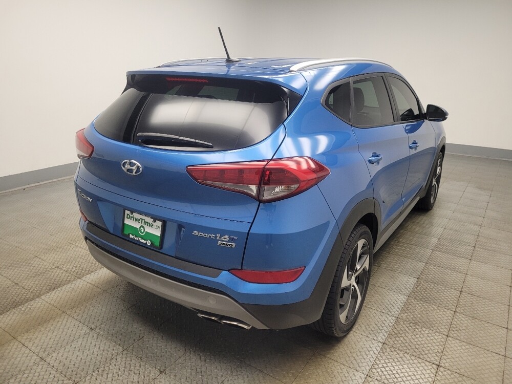 2017 Hyundai Tucson in Mishawaka, IN 46545 - 18130078 9