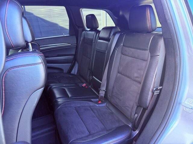 2019 Jeep Grand Cherokee in Knoxville, TN 37920 - 18130081 15