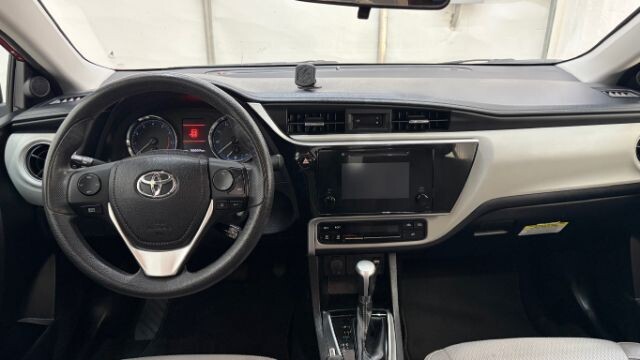 2019 Toyota Corolla in Austell, GA 30168 - 18130089 17