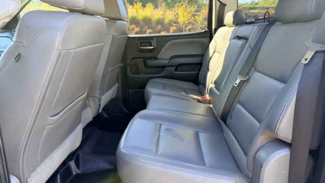 2018 Chevrolet Silverado 2500 in Austell, GA 30168 - 18130090 17