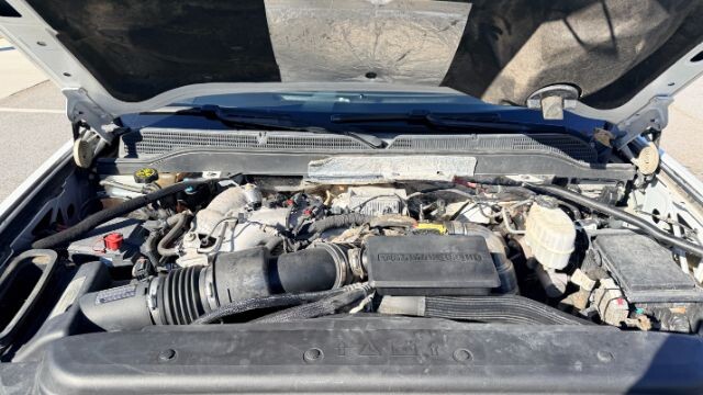 2018 Chevrolet Silverado 2500 in Austell, GA 30168 - 18130090 15