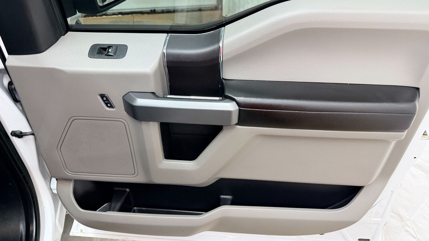 2018 Ford F150 in Austell, GA 30168 - 18130092 16