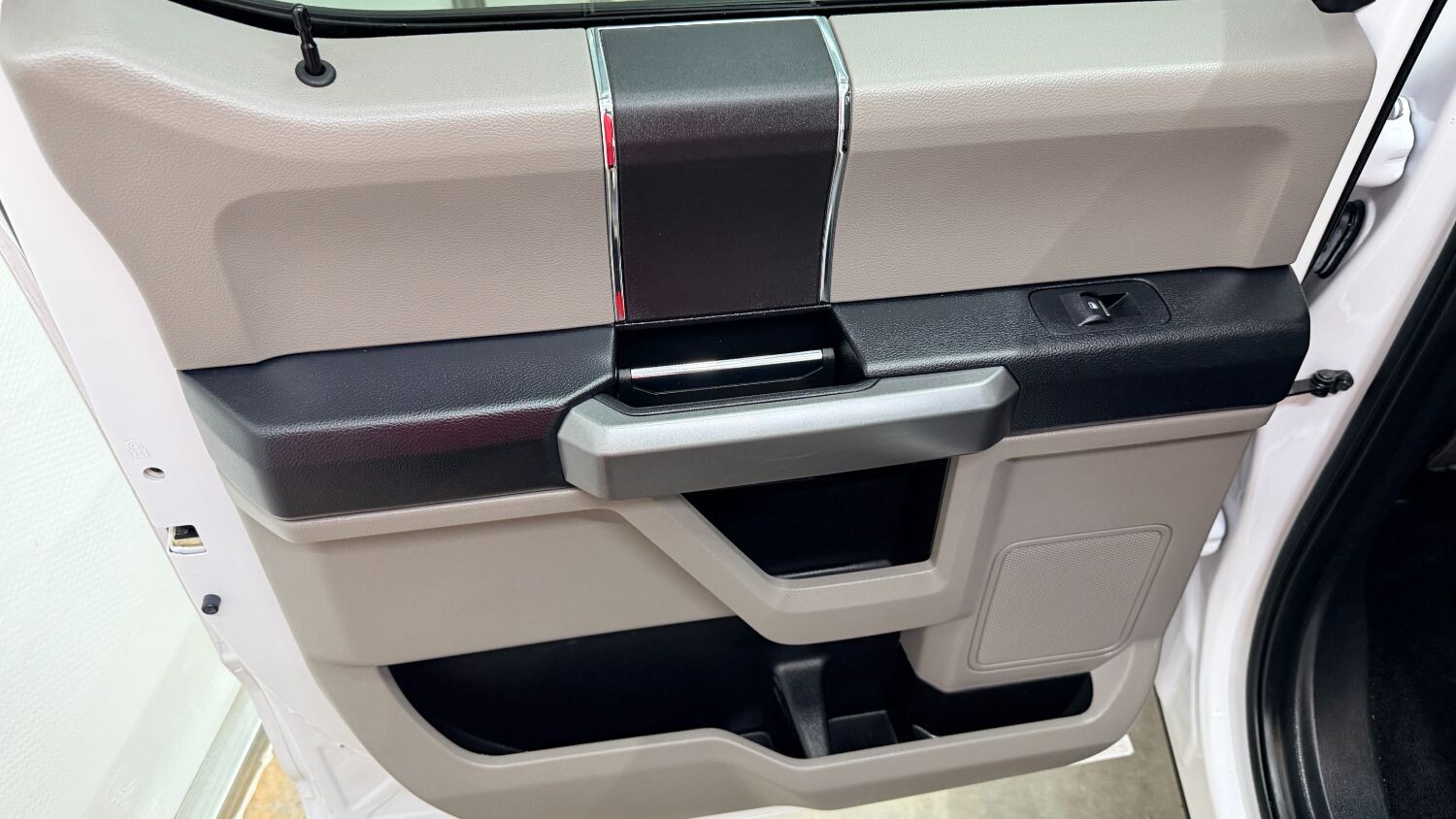 2018 Ford F150 in Austell, GA 30168 - 18130092 11