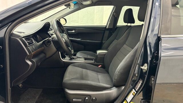 2017 Toyota Camry in Austell, GA 30168 - 18130095 12