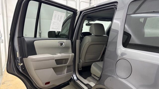 2015 Honda Pilot in Austell, GA 30168 - 18130098 14