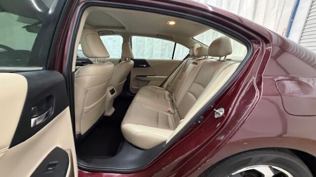 2017 Honda Accord in Austell, GA 30168 - 18130101 15